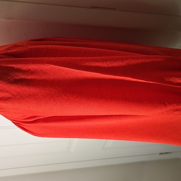 Nanette Lepore Women's Red Button-Up Top. Smocking Pearl Buttons. Size Meduim - Picture 5 of 7